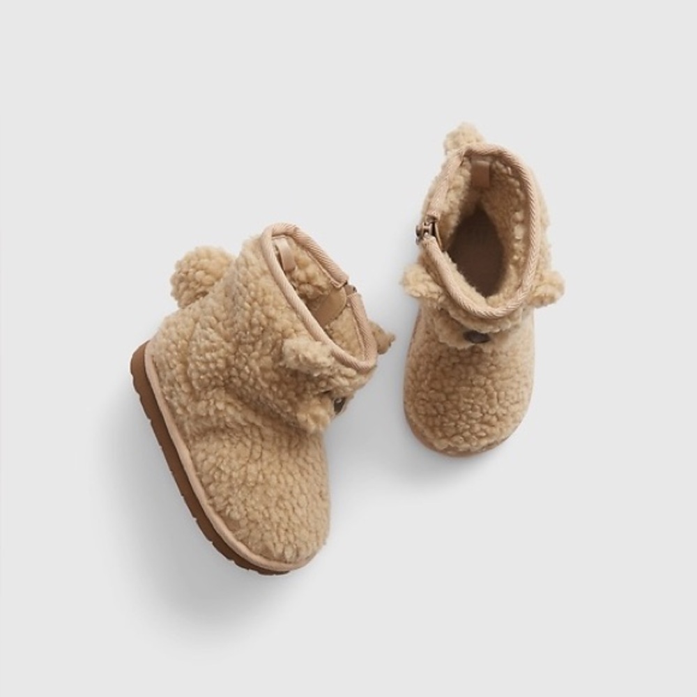 Baby Gap Teddy Bear Fleece Boots- NEW